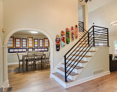 335 Butterfield Lane - Photo Thumbnail 2
