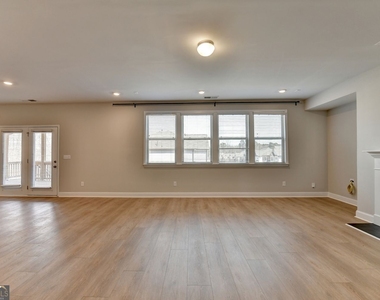 7410 Ansley View Lane - Photo Thumbnail 23
