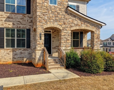 7410 Ansley View Lane - Photo Thumbnail 6