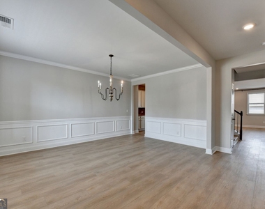 7410 Ansley View Lane - Photo Thumbnail 8