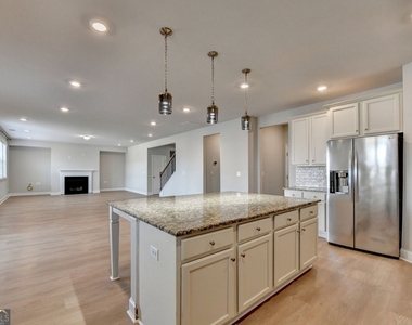 7410 Ansley View Lane - Photo Thumbnail 34