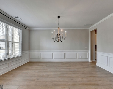 7410 Ansley View Lane - Photo Thumbnail 9