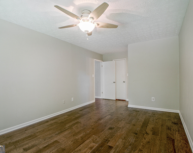 413 Deergrass Trail - Photo Thumbnail 18