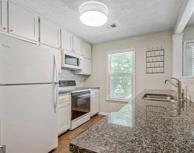 413 Deergrass Trail - Photo Thumbnail 12