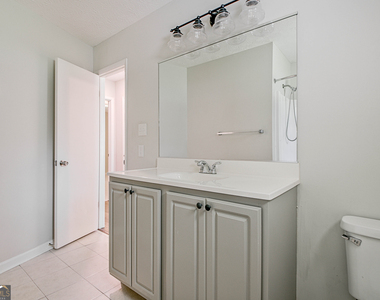 413 Deergrass Trail - Photo Thumbnail 23