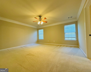 2515 Sheldon Place - Photo Thumbnail 17