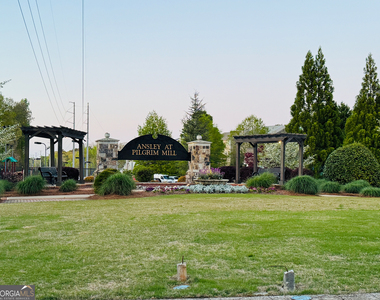 2515 Sheldon Place - Photo Thumbnail 29