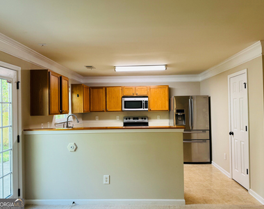 2515 Sheldon Place - Photo Thumbnail 9