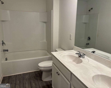 199 Peregrine Point - Photo Thumbnail 18
