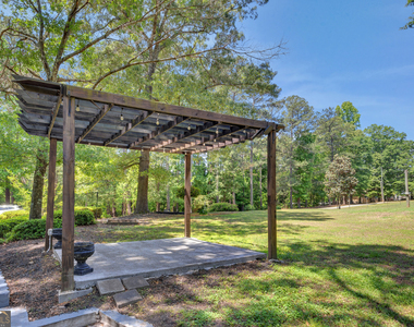 3442 Skyland Drive - Photo Thumbnail 6