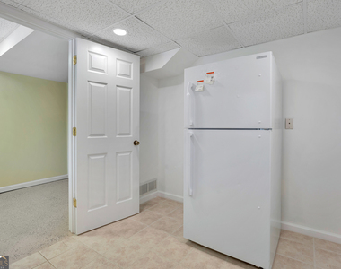 3442 Skyland Drive - Photo Thumbnail 10
