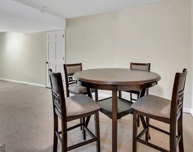 3442 Skyland Drive - Photo Thumbnail 12