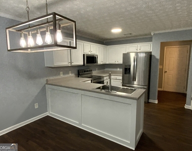 69 Jameston Drive - Photo Thumbnail 2
