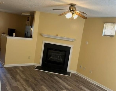 3477 Carraige Chase Road - Photo Thumbnail 3