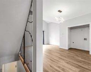 110 Moreland Avenue Se - Photo Thumbnail 23