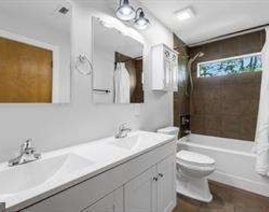 110 Moreland Avenue Se - Photo Thumbnail 18