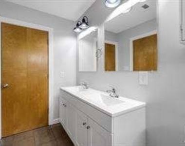 110 Moreland Avenue Se - Photo Thumbnail 19