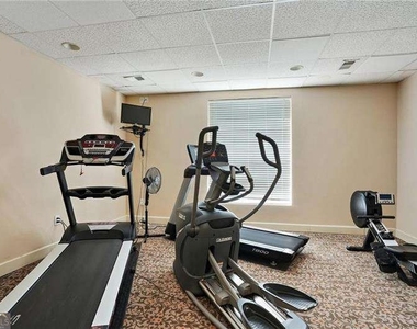 3203 Lenox Road Ne - Photo Thumbnail 24