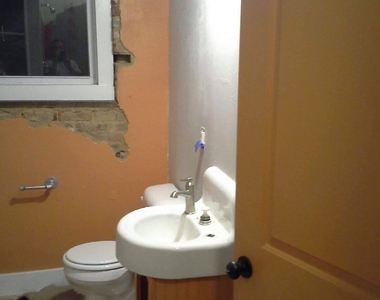 359 Railroad Street - Photo Thumbnail 7