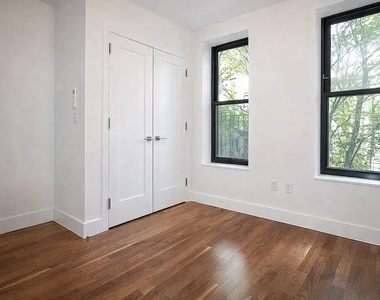 347 East 105th Street - Photo Thumbnail 3