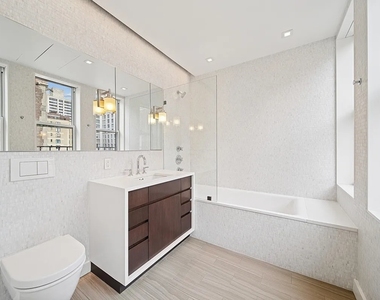 Copy of 151 East 80th Street, Unit Pha - Photo Thumbnail 4