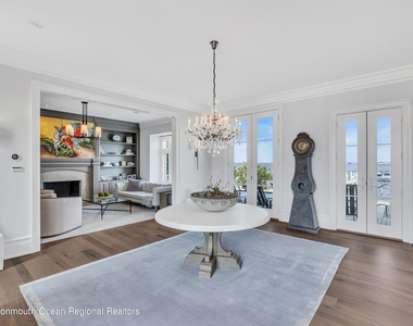 459 Normandy Drive - Photo Thumbnail 9