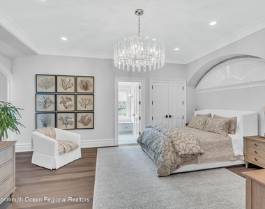 459 Normandy Drive - Photo Thumbnail 15