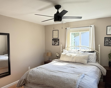 132 Tiller Avenue - Photo Thumbnail 16