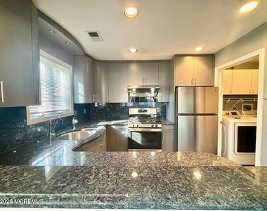116 Wellington Court - Photo Thumbnail 6