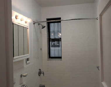 West 104 Street - Photo Thumbnail 3