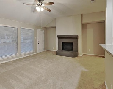 6213 Lennox Lane - Photo Thumbnail 3