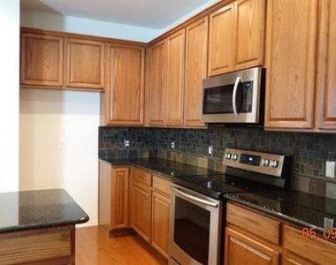 2681 Calmwater Drive - Photo Thumbnail 7