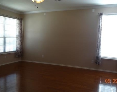 2681 Calmwater Drive - Photo Thumbnail 3