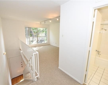 4431 Travis Street - Photo Thumbnail 11