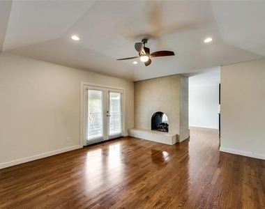 5806 Birchbrook Drive - Photo Thumbnail 6