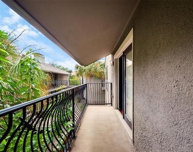 5806 Birchbrook Drive - Photo Thumbnail 4