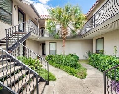 5806 Birchbrook Drive - Photo Thumbnail 3