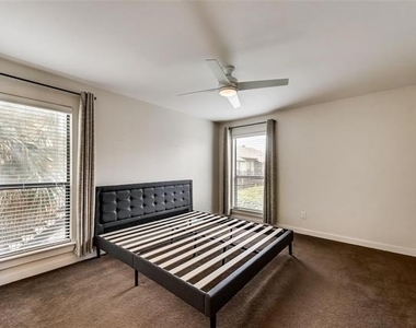 5806 Birchbrook Drive - Photo Thumbnail 14