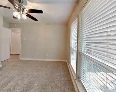 247 Stallion Drive - Photo Thumbnail 9