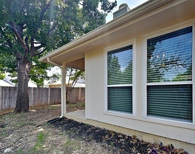 247 Stallion Drive - Photo Thumbnail 15