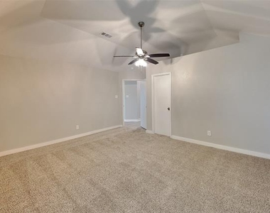 247 Stallion Drive - Photo Thumbnail 6