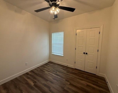 7061 Tin Cup Drive - Photo Thumbnail 14