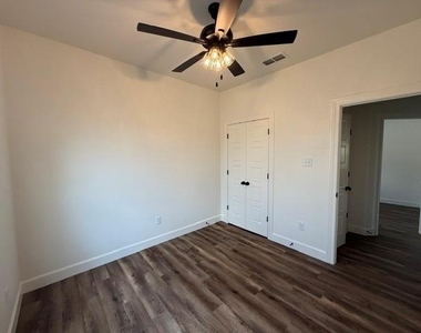 7061 Tin Cup Drive - Photo Thumbnail 15