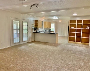 4809 Wheelock Drive - Photo Thumbnail 11