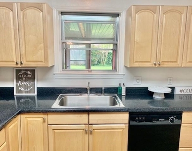 4809 Wheelock Drive - Photo Thumbnail 9