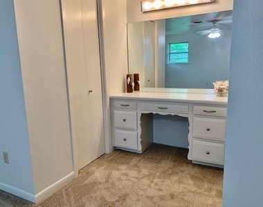 4809 Wheelock Drive - Photo Thumbnail 23