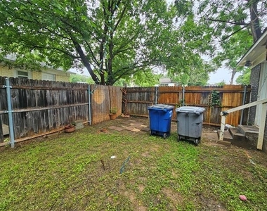 6363 Hollis Avenue - Photo Thumbnail 11