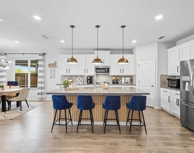 1724 Wassel Road - Photo Thumbnail 6