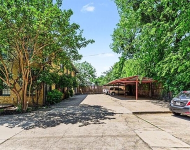 4515 Swiss Avenue - Photo Thumbnail 15