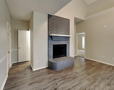 905 Freshwood Court - Photo Thumbnail 1
